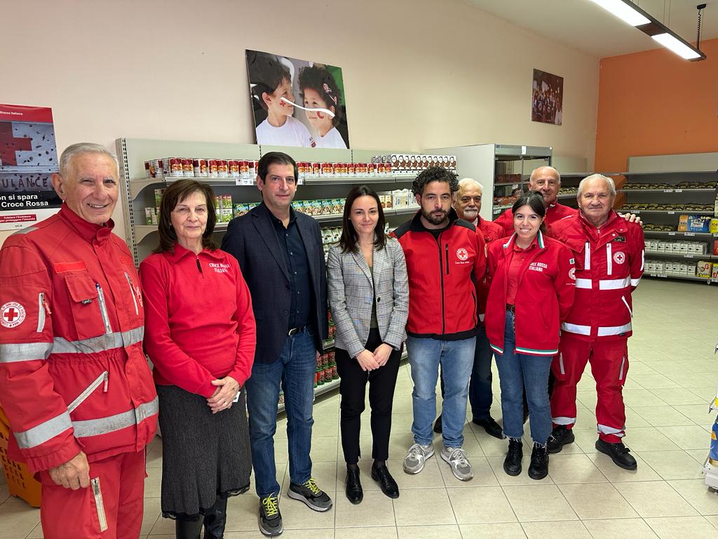 Sociale Quaresimale In Visita Allemporio Solidale Di Giulianova Regione Abruzzo