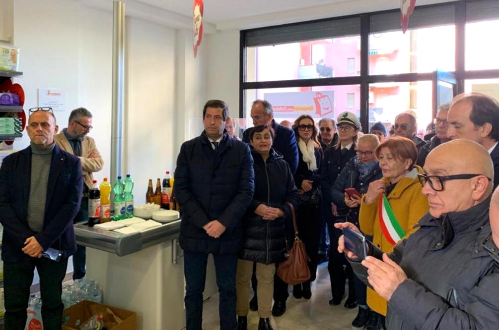 Sociale Quaresimale Con L Emporio Di Alba Adriatica Prosegue La Realizzazione Della Rete