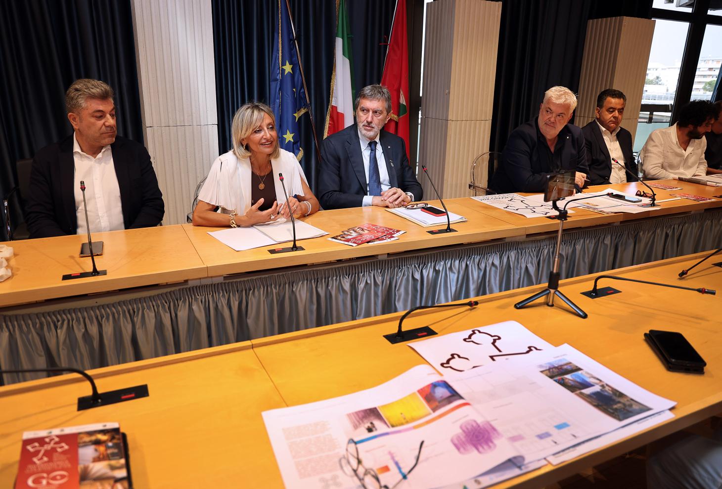 La conferenza stampa con Marco Marsilio e Tiziana Magnacca 